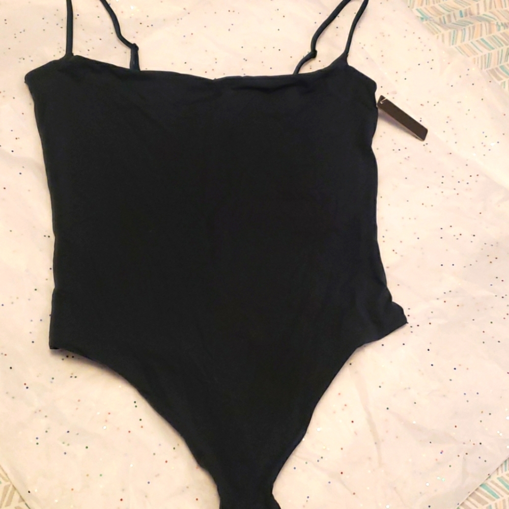 Skims one piece